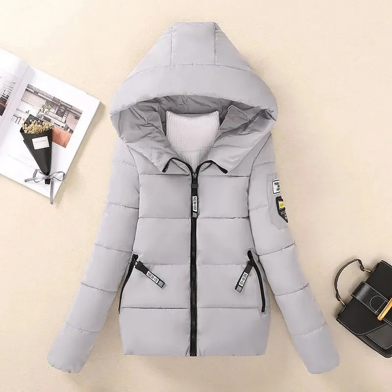 New Winter Jacket Women Parkas Hooded Short Coats Female Parka Warm Thicken Jacket Korean Loose Cotton Padded Outwear