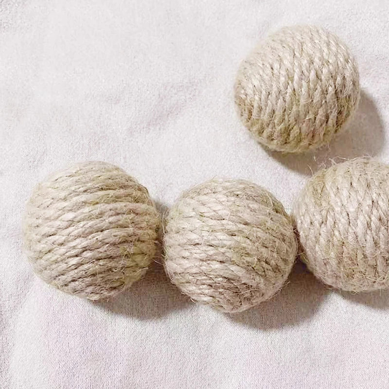 5PCS Cats Sounding Ball Interactive Handmade Sisal Cat Scratching Ball Make Sounds Cat Toy Home Kitten Ball Toys