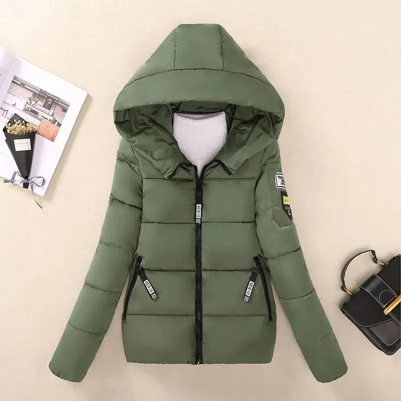 New Winter Jacket Women Parkas Hooded Short Coats Female Parka Warm Thicken Jacket Korean Loose Cotton Padded Outwear