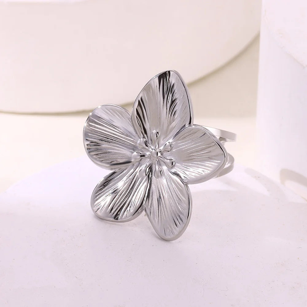 Elegant Stainless Steel Big Bloom Flower Rings For Women Gold Color Sun Starfish Open Ring Finger Jewelry Wedding Her Gift Punk